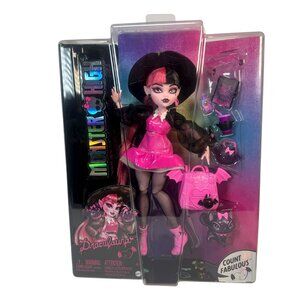 Monster High Draculaura Doll w Bat Vampire Gothic Punk Emo Metal Alternative New